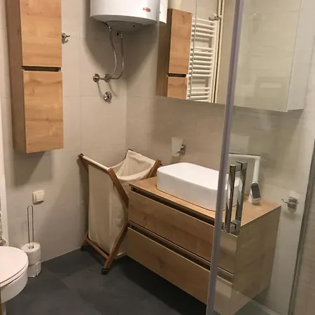 Apartment By The Center *
