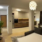 Apartment By The Center
