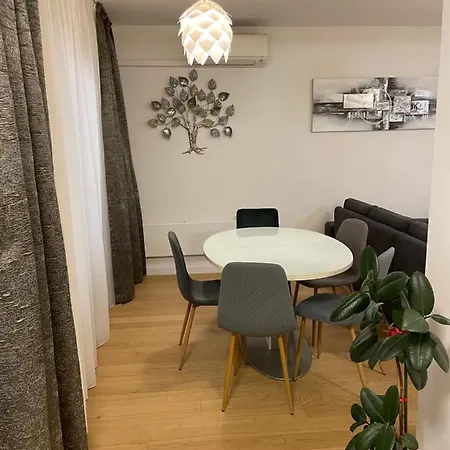 Daire By The Center Zadar