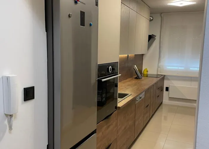 By The Center Lägenhet *