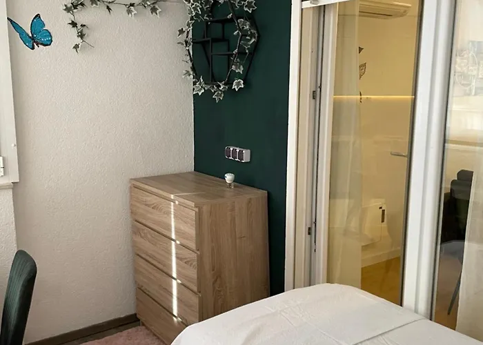 By The Center Appartement